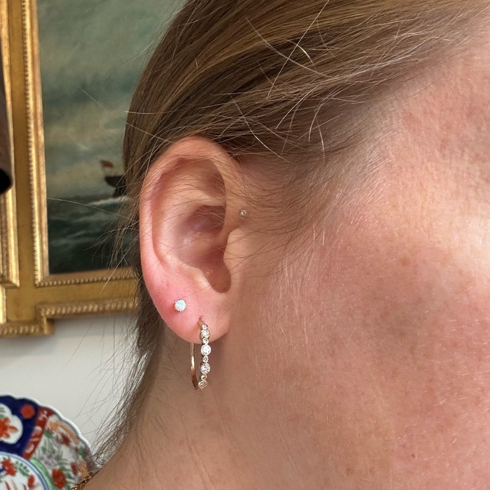 Vintage Opal Gold Studs - Picture 8 of 8